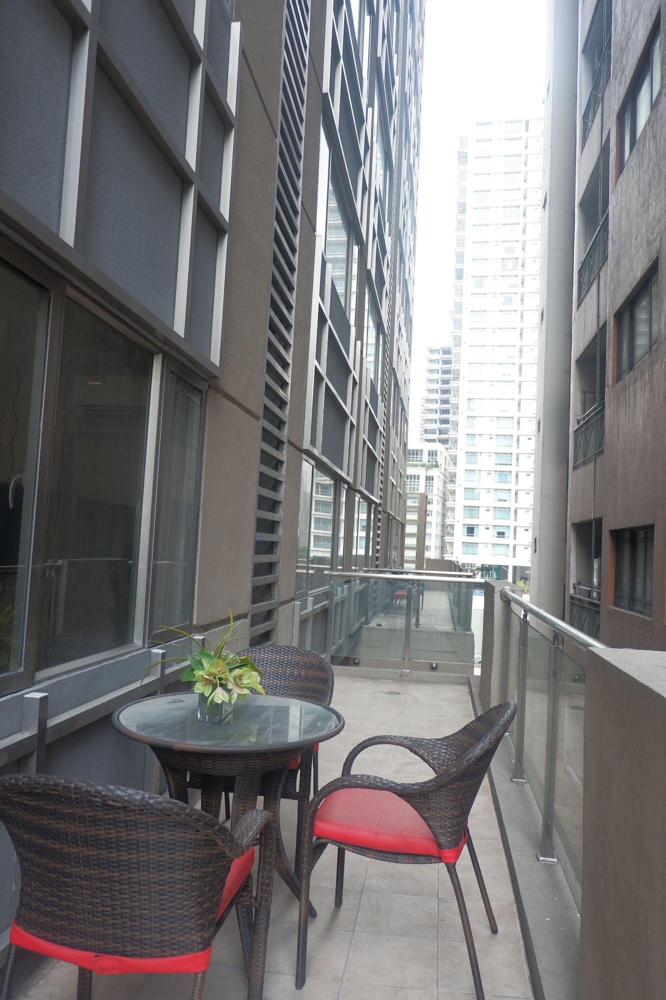 Valero Grand Suites By Swiss-Belhotel Makati City Ngoại thất bức ảnh